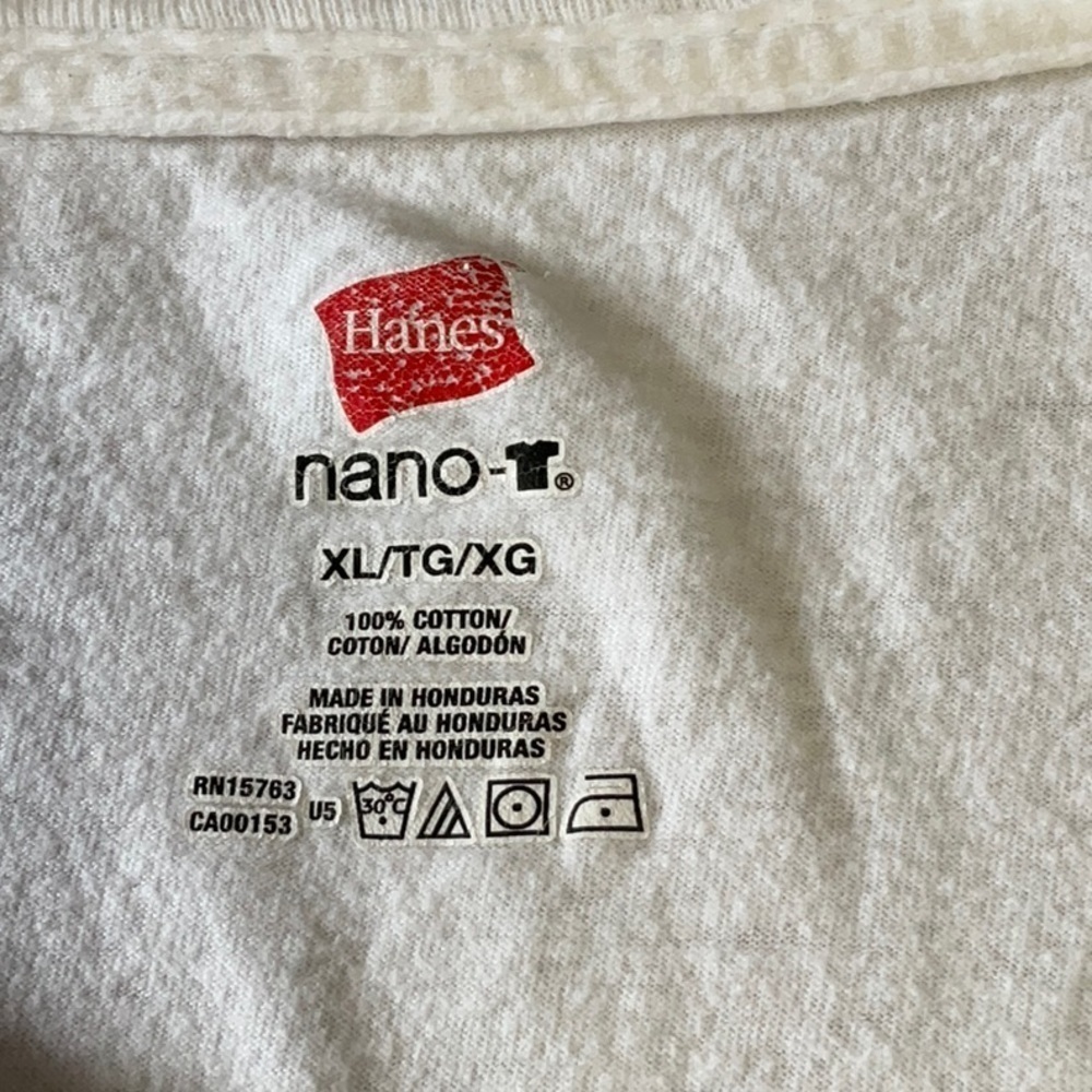 HANES - Picture 3 of 4